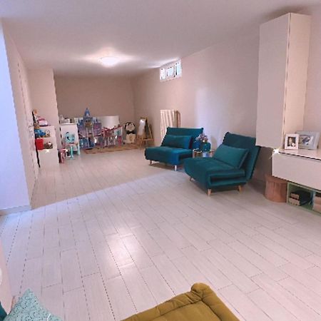 Villa Souari 10' Da Forte De Marmi - 2Km Spiaggia Lido di Camaiore Kültér fotó